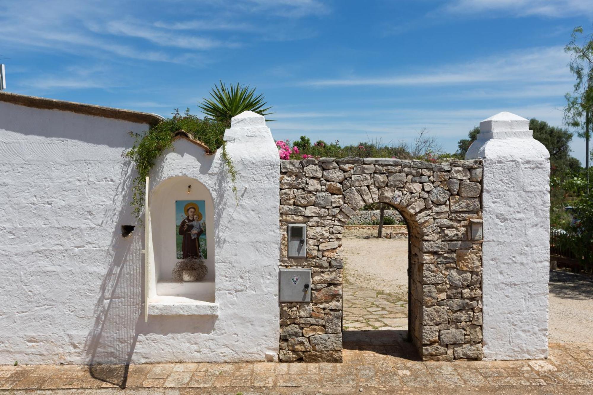 La Corte Della Masseria San Vito dei Normanni Bagian luar foto