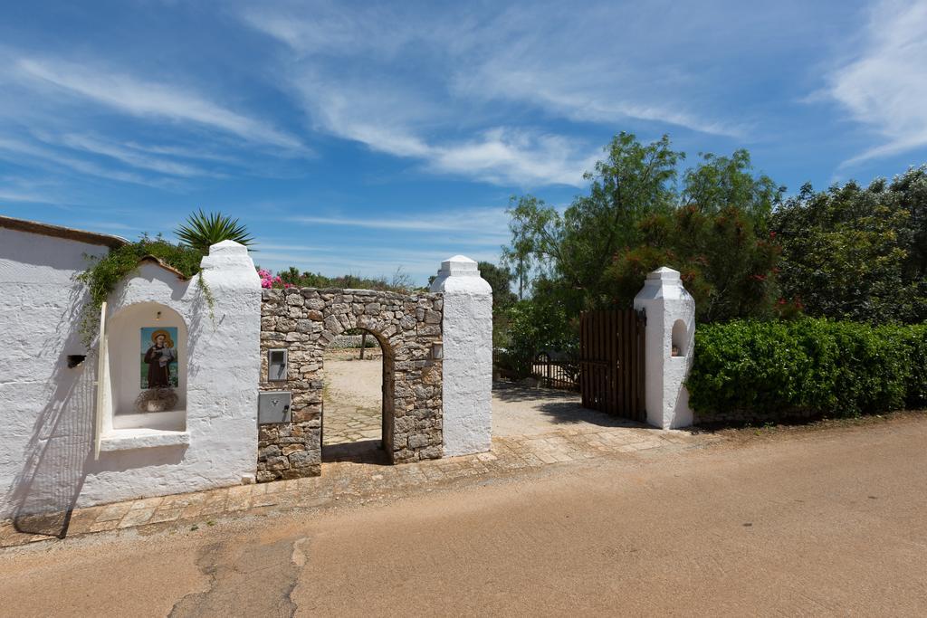 La Corte Della Masseria San Vito dei Normanni Bagian luar foto